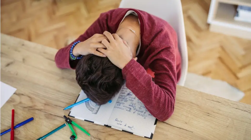 Những dấu hiệu trẻ đang bị stress? Ba mẹ cần lưu ý